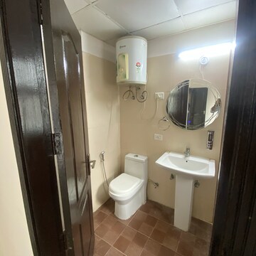 Bathroom in 3 BHK Apartment at Aims Golf Avenue II, Sector 75 – for Rent