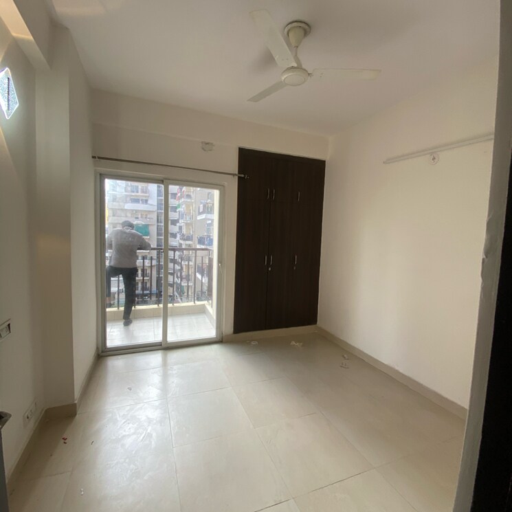 Room, aims-golf-avenue-ii 3 Bedroom 1455 Sq.Ft. Apartment In Sector 75 Noida 8949763