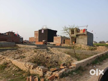  Plot For Sale in Sector 44