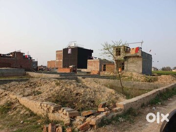  Plot For Sale in Sector 44