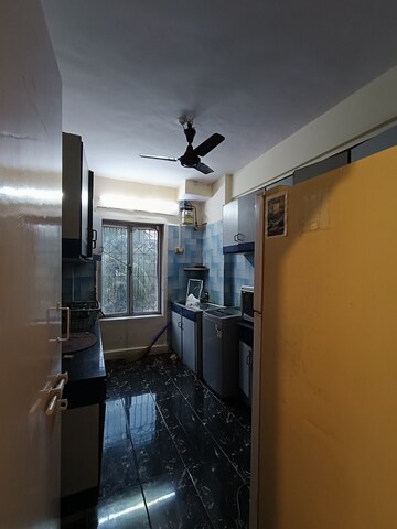 Master Bedroom in 2 BHK Apartment at Mangal Orchid Chs, Andheri West – for Rent