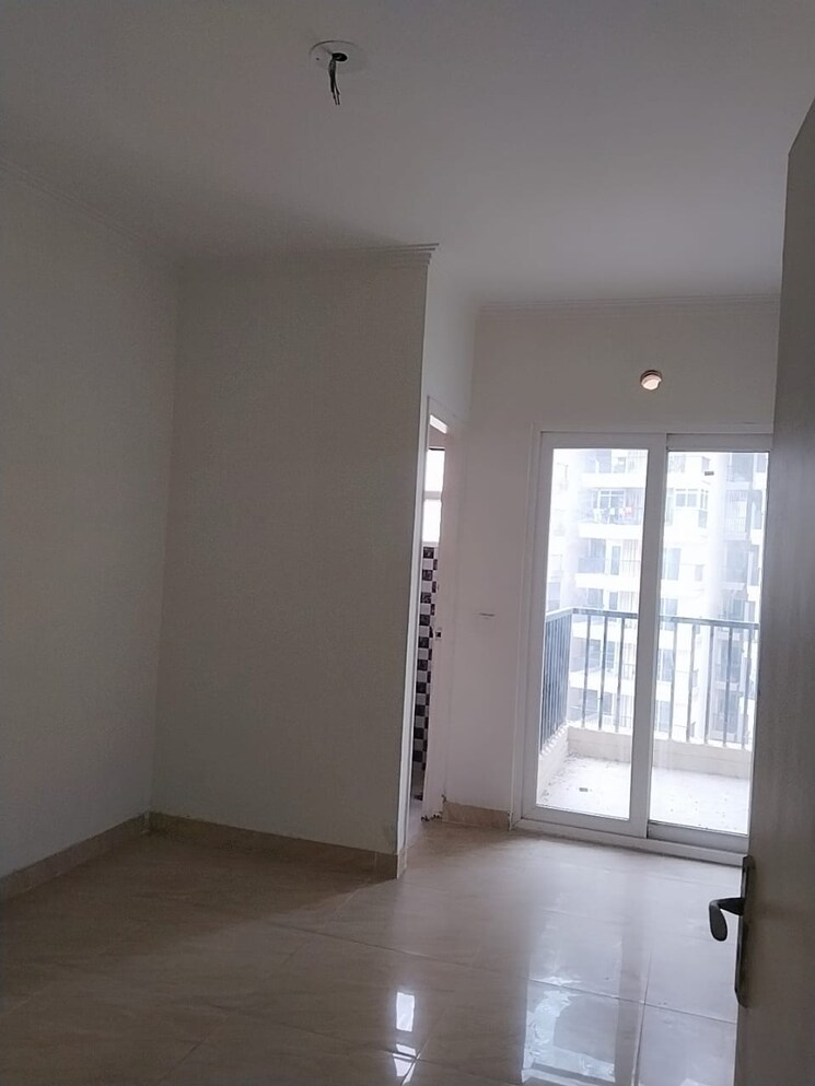 Room, nirala-world-estate-i 3 Bedroom 1245 Sq.Ft. Apartment In Tech Zone 4 Greater Noida Greater Noida 8949814