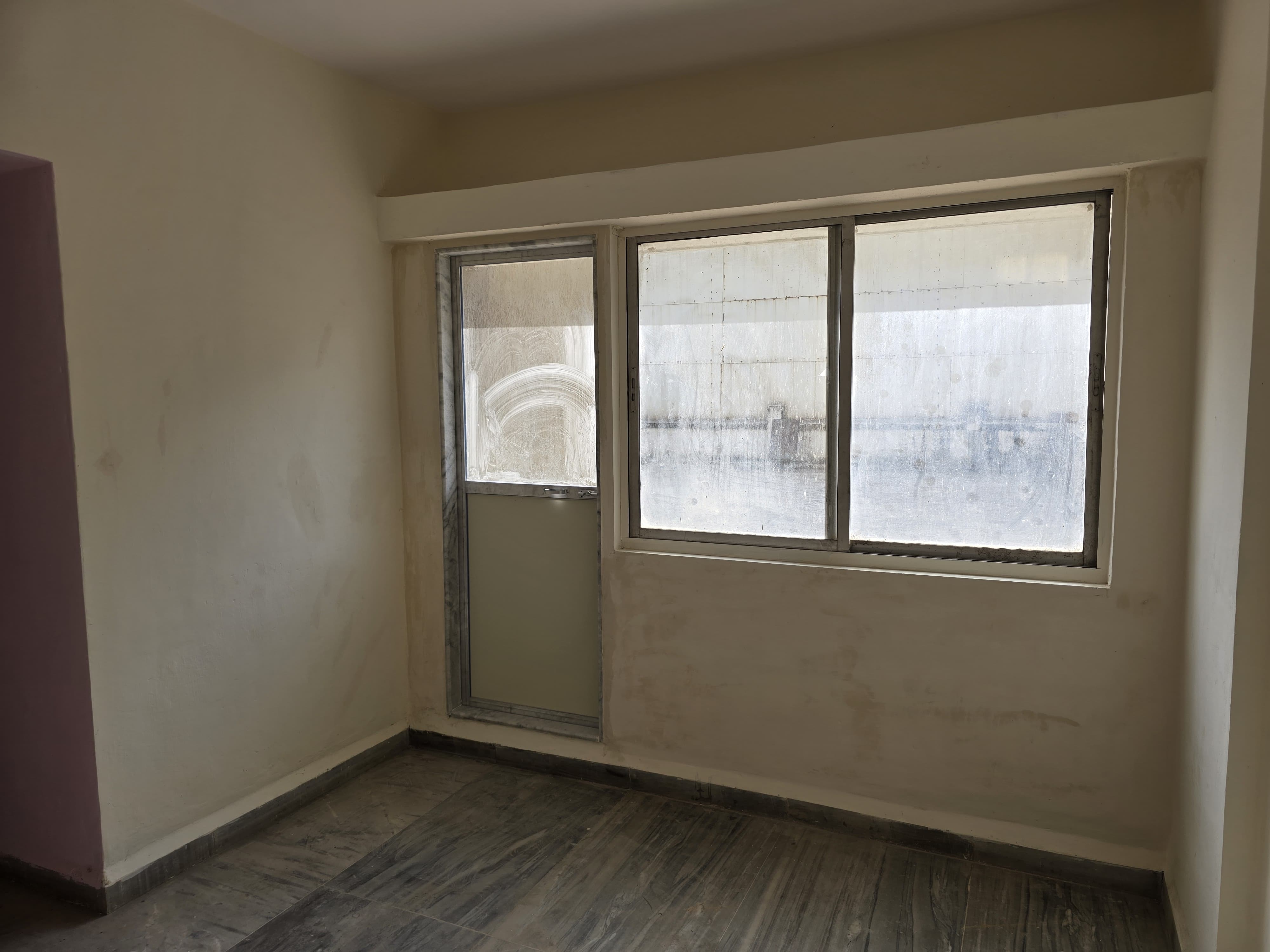 2 BHK + Extra Room 680 Sq.Ft. Apartment in Sahayog Complex