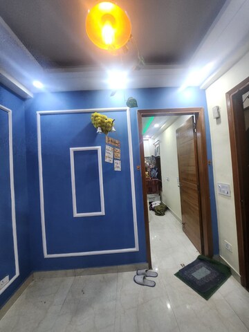 Building Lobby in 2 BHK Builder Floor at Palm Residency Chhatarpur, Chattarpur – for Rent