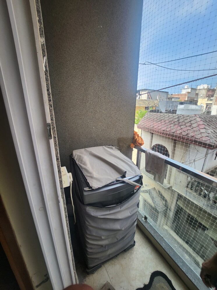 Balcony, palm-residency-chhatarpur 2 Bedroom 700 Sq.Ft. Builder Floor In Chattarpur Delhi 8949851