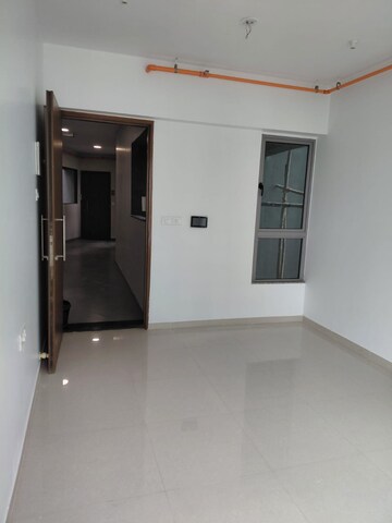 Room in 1 BHK Apartment at Kalpataru Immensa, Kolshet Road – for Rent