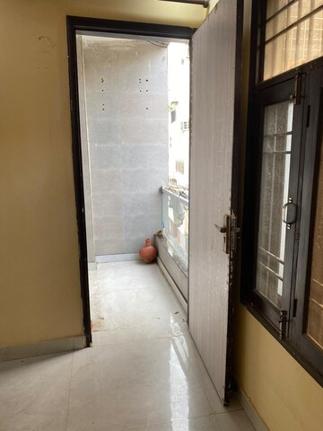 Building Lobby in 2.5 BHK Builder Floor at Mayur Vihar – for Rent