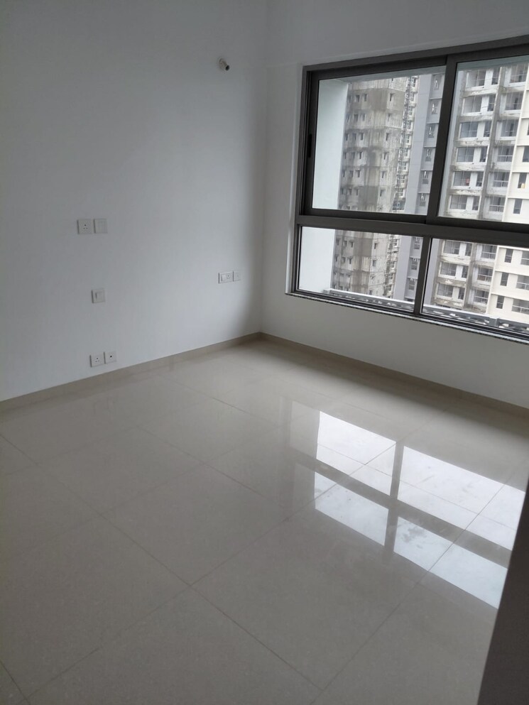 Room, kalpataru-immensa 1 Bedroom 450 Sq.Ft. Apartment In Kolshet Road Thane 8949882