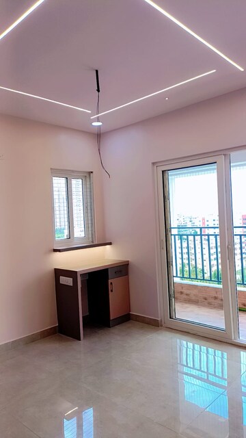 Room in 3 BHK Apartment at Candeur 40, Miyapur – for Rent