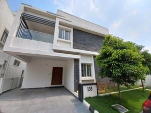 Master Bedroom in 3 BHK Villa at Srinidhi Hill Park, Bachupally – for Sale