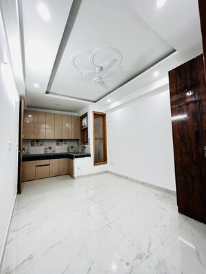 Room in 3 BHK Builder Floor at Himgiri Enclave, Burari – for Sale