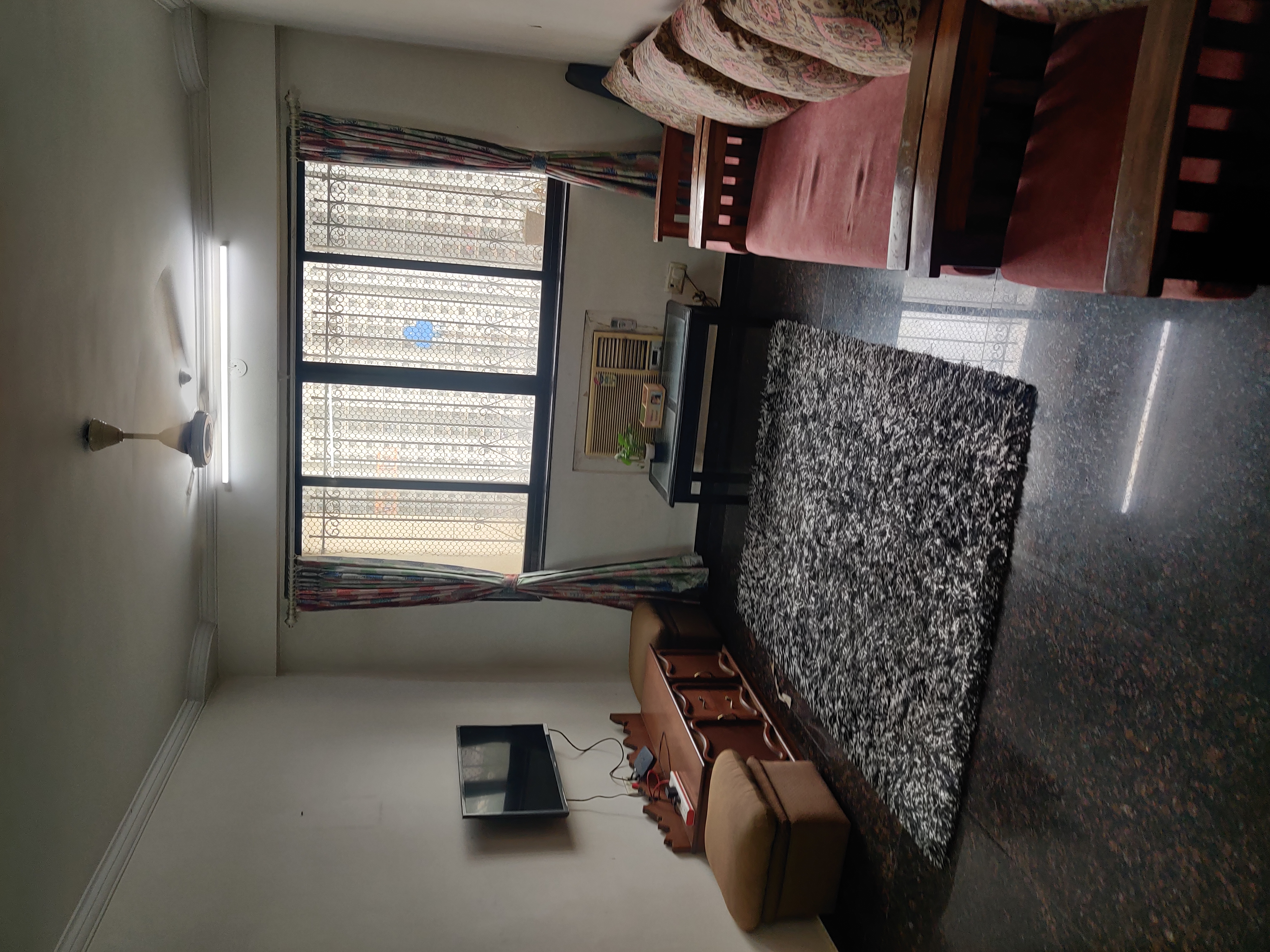 2 BHK 750 Sq.Ft. Apartment in Ankur Building
