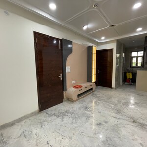 Room in 3 BHK Builder Floor at Rohini Sector 25 – for Sale