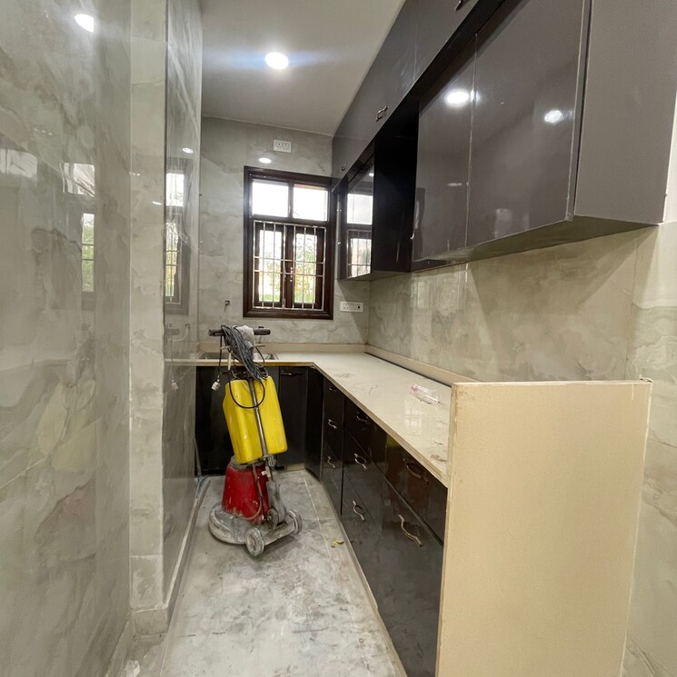 Kitchen, rohini sector 25 3 Bedroom 800 Sq.Ft. Builder Floor In Rohini Sector 25 Delhi 8950055