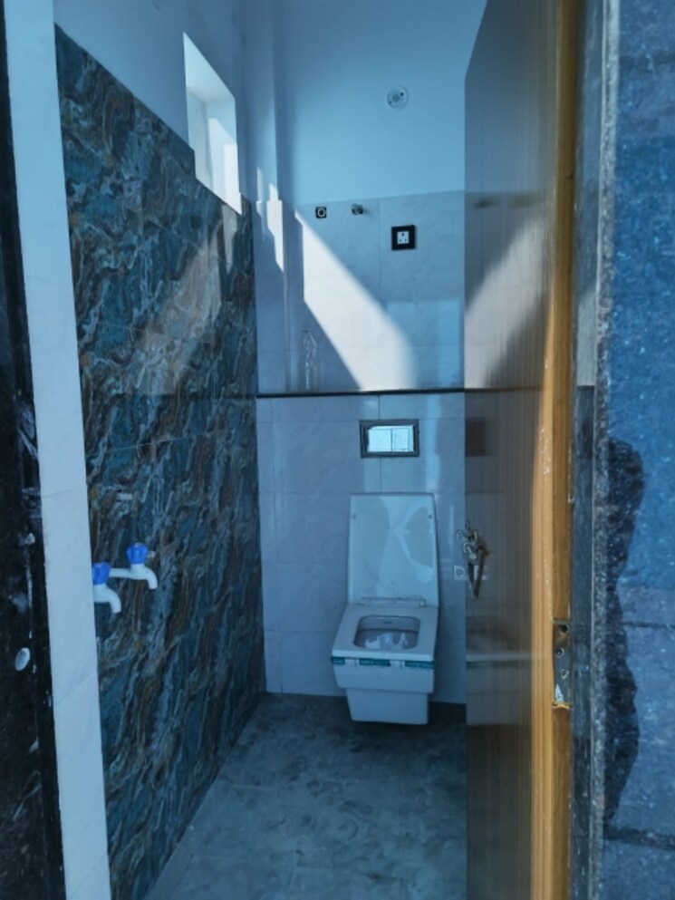 Bathroom, gomti nagar 2 Bedroom 850 Sq.Ft. Independent House In Gomti Nagar Lucknow 8950065