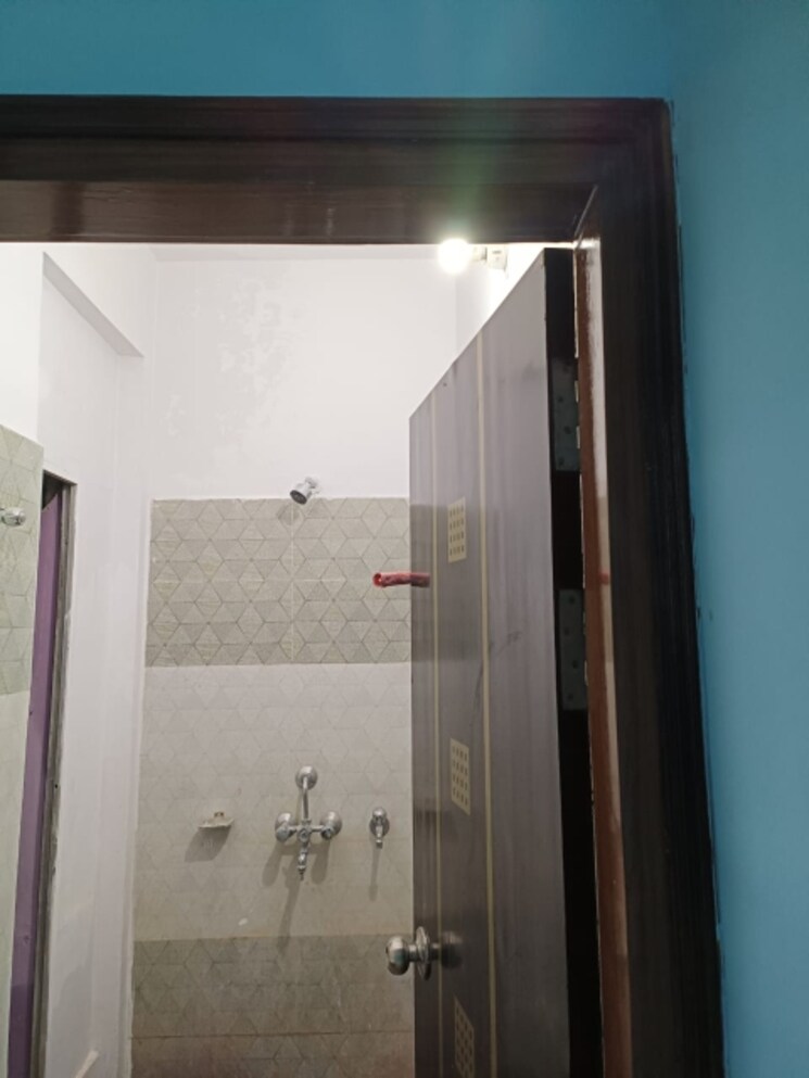 Bathroom, gomti nagar 2 Bedroom 850 Sq.Ft. Independent House In Gomti Nagar Lucknow 8950065