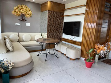 Living Room in 1.5 BHK Apartment at Vrindavan Yojna – for Rent