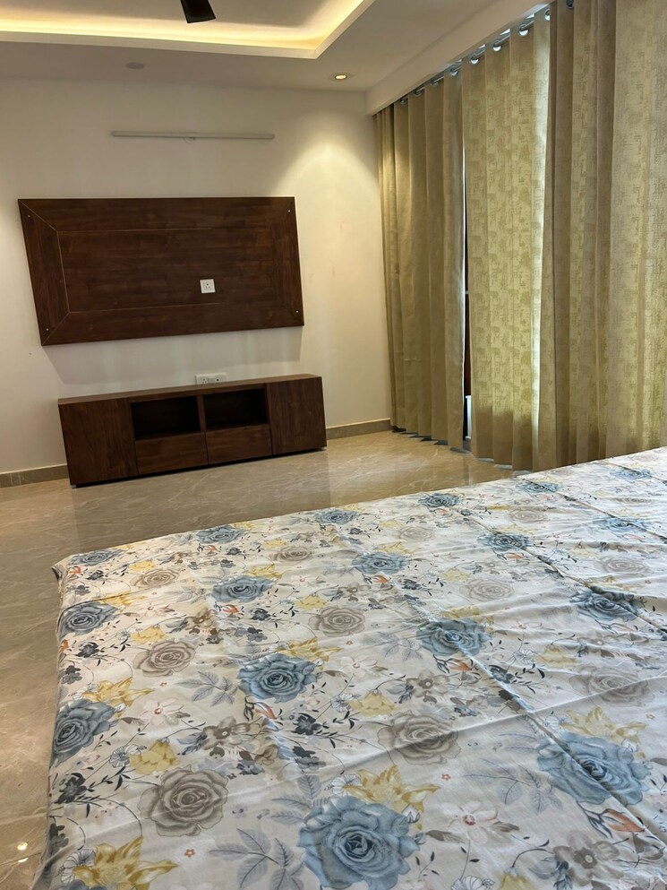 Bedroom, unitech-south-city-ii 3 Bedroom 2500 Sq.Ft. Builder Floor In Sector 50 Gurgaon 8950063