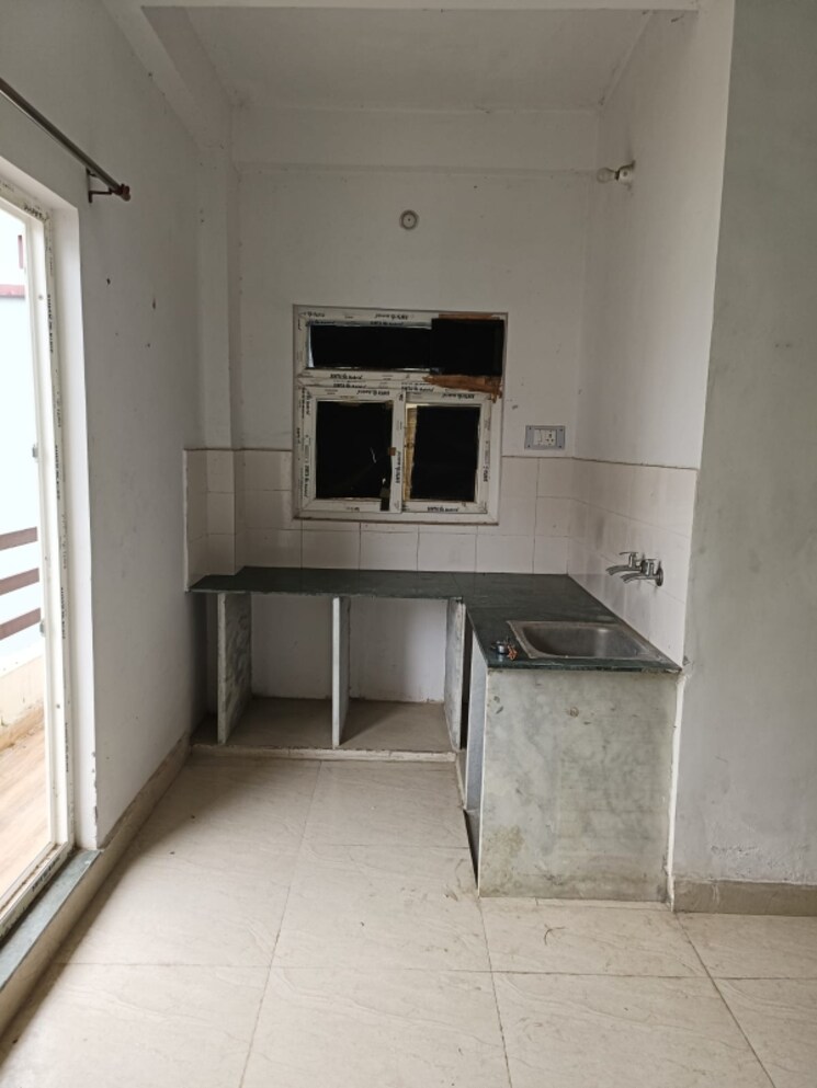 Kitchen, gomti nagar 1 RK 590 Sq.Ft. Apartment In Gomti Nagar Lucknow 8950082