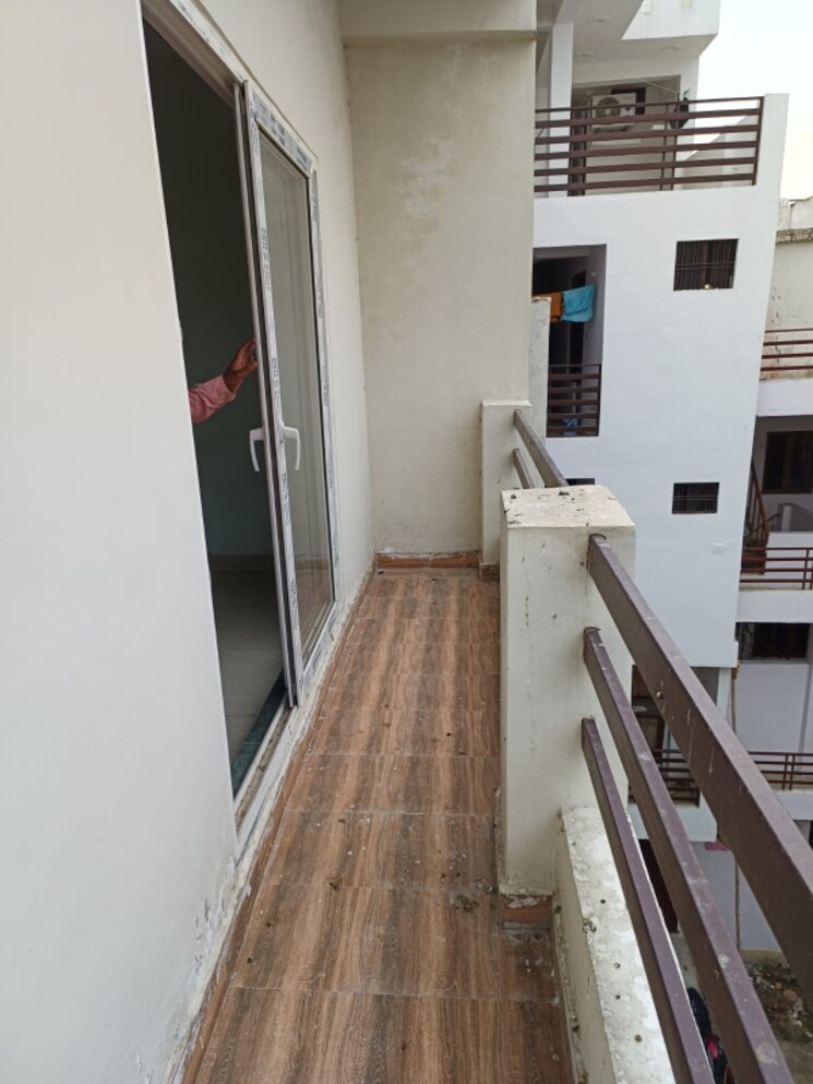Balcony, gomti nagar 1 RK 590 Sq.Ft. Apartment In Gomti Nagar Lucknow 8950082