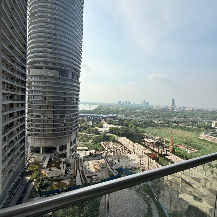 Exterior View, supertech-supernova-nova-residences 2 Bedroom 1380 Sq.Ft. Apartment In Sector 94 Noida 8950073