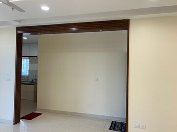 Room in 3 BHK Apartment at Prestige Beverly Hills, Kokapet – for Rent