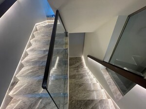 Staircase in 4 BHK Villa at Juhu Pearl, Juhu – for Sale