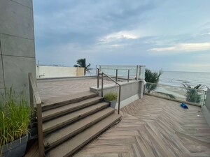 Balcony in 4 BHK Villa at Juhu Pearl, Juhu – for Sale
