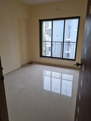 2 BHK Apartment For Sale in Mangal Krupa, Malad East