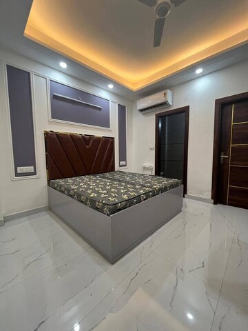 Bedroom in 1 BHK Builder Floor at Sector 21 – for Rent