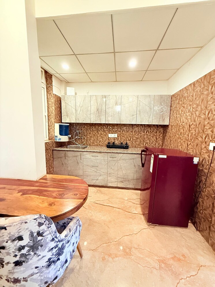 Living Room, sector 21 1 Bedroom 620 Sq.Ft. Builder Floor In Sector 21 Gurgaon 8950110