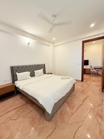 1 BHK Builder Floor For Rent in Sector 21