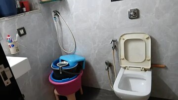 Bathroom in 2.5 BHK Villa at Unnat Nagar CHS, Goregaon West – for Rent