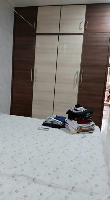 Parking in 2.5 BHK Villa at Unnat Nagar CHS, Goregaon West – for Rent