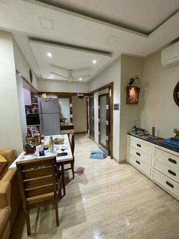 Master Bedroom in 2.5 BHK Villa at Unnat Nagar 43-44, Goregaon West – for Rent