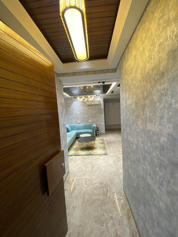 Living Room in 3 BHK Apartment at Vip Road – for Rent