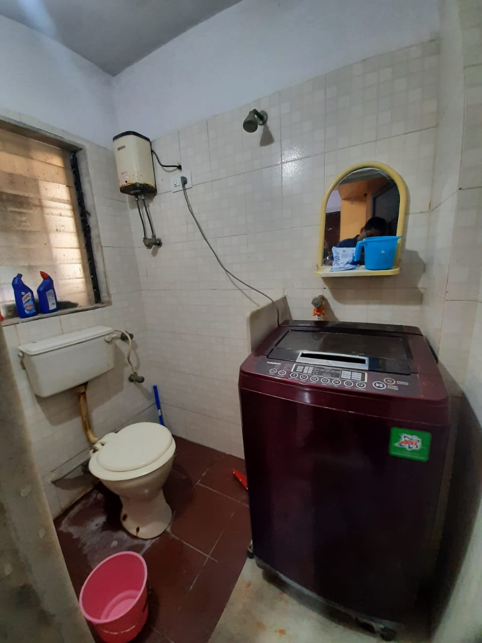 2 BHK + Pooja Room Apartment For Rent in Riddhi Siddhi Complex Goregaon