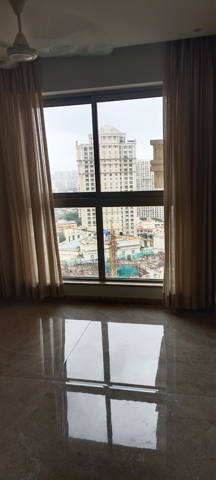 Room, hiranandani-regent-hill 1 Bedroom 379 Sq.Ft. Apartment In Powai Mumbai 8950175