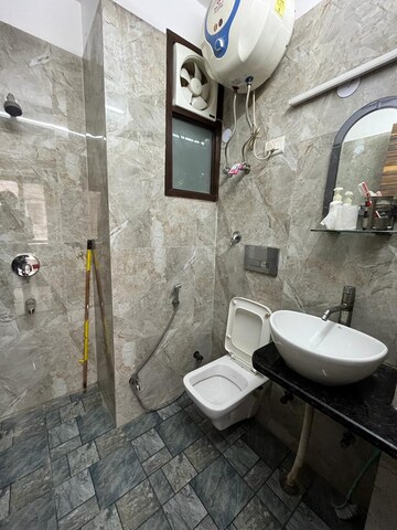 Bathroom in 2 BHK Builder Floor at Sector 19 Dwarka – for Rent