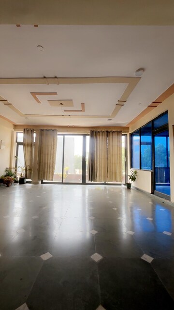 Team Area in  Office Space in IT/SEZ at Omicron Ii Greater Noida – for Rent