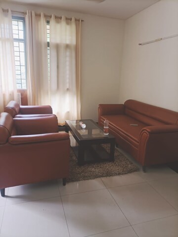 Living Room in 3 BHK Builder Floor at Unitech South City II, Sector 50 – for Rent