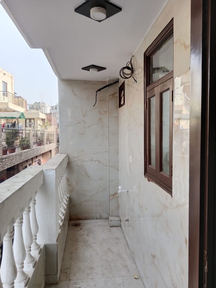 undefined, govindpuri 3 Bedroom 910 Sq.Ft. Builder Floor In Govindpuri Delhi 8950257