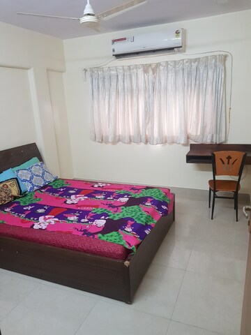 Bedroom in 3 BHK Apartment at Charmee Enclave, Vile Parle East – for Rent
