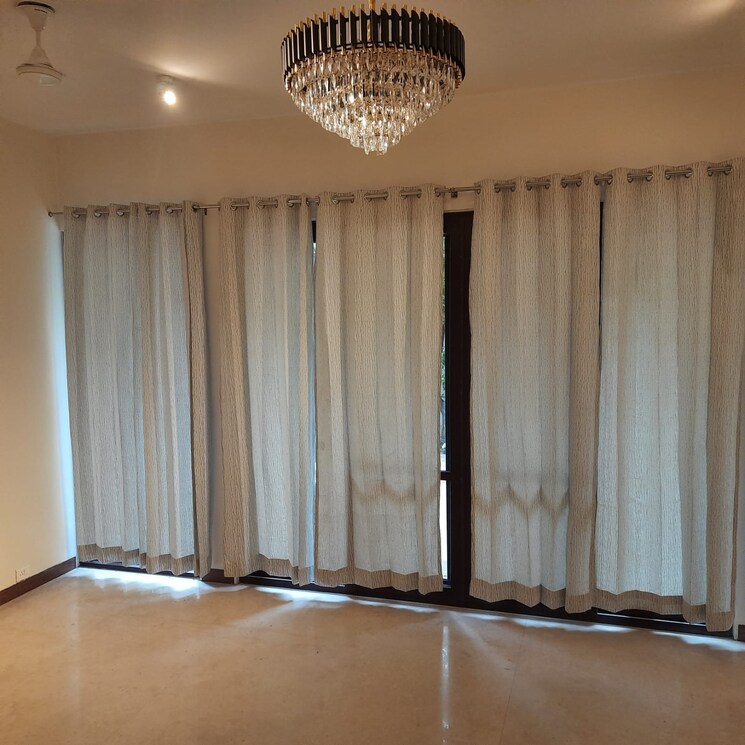 Bedroom, unitech-arcadia 5 Bedroom 4500 Sq.Ft. Builder Floor In South City 2 Gurgaon 8950282