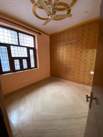 Bedroom in 2 BHK Builder Floor at Chattarpur – for Rent