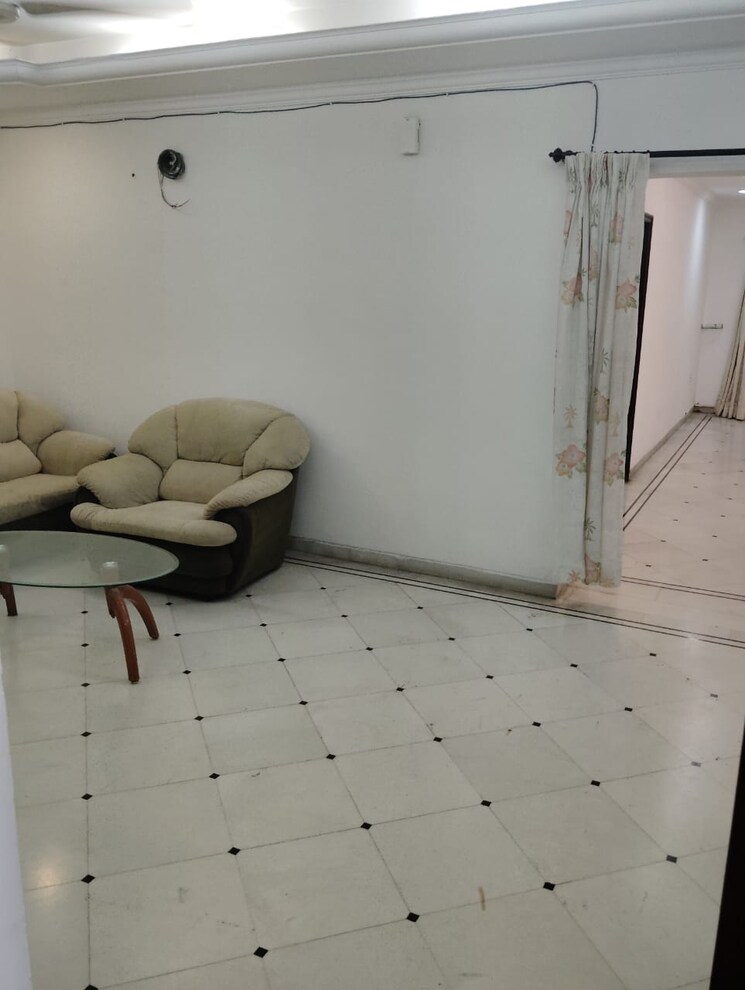 Master Bedroom, jayabheri-silicon-county 3 Bedroom 2700 Sq.Ft. Apartment In Madhapur Hyderabad 8950315