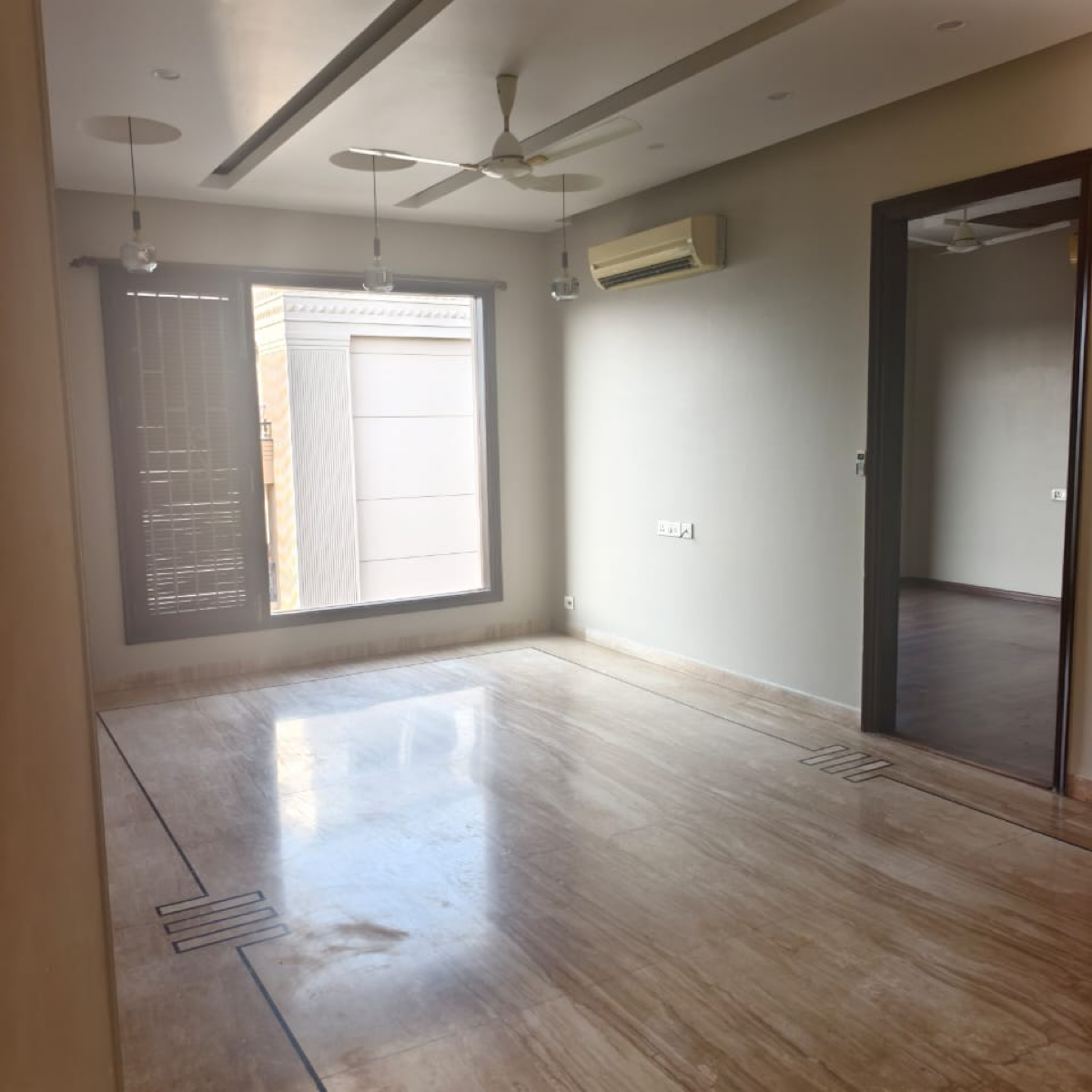 3 BHK + Servant Room Builder Floor For Rent in Green Park