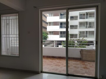Room in 2 BHK Apartment at Amar Sadanand Tech Park, Baner – for Rent