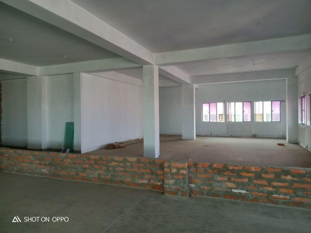 Showroom For Rent in Park Street