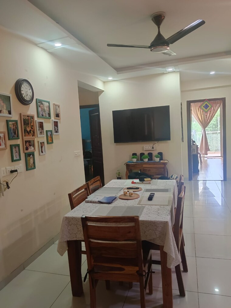 Bedroom, experion-the-heart-song 3 Bedroom 2338 Sq.Ft. Apartment In Sector 108 Gurgaon 8950376